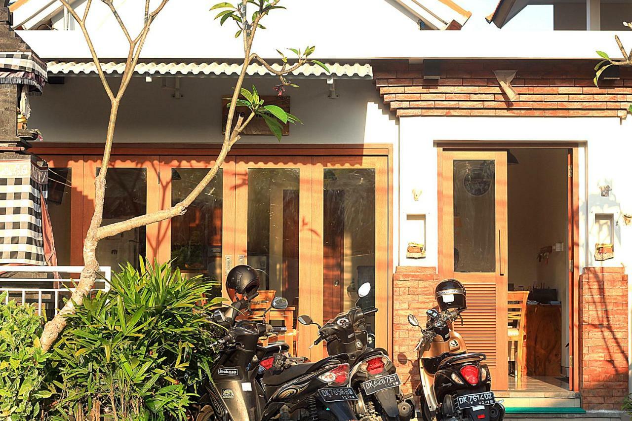 Sweet Corner Guest House Sanur  Exterior photo